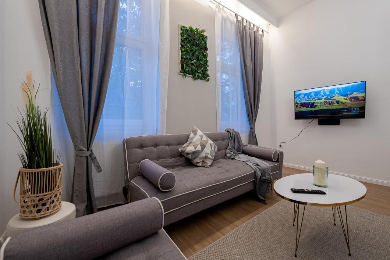 Vienna My City Apartment Family Room Екстериор снимка