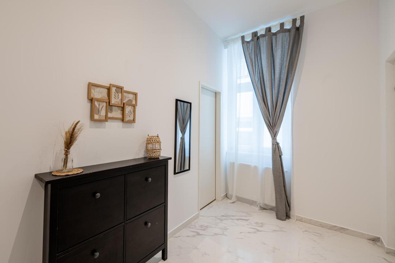 Vienna My City Apartment Family Room Екстериор снимка