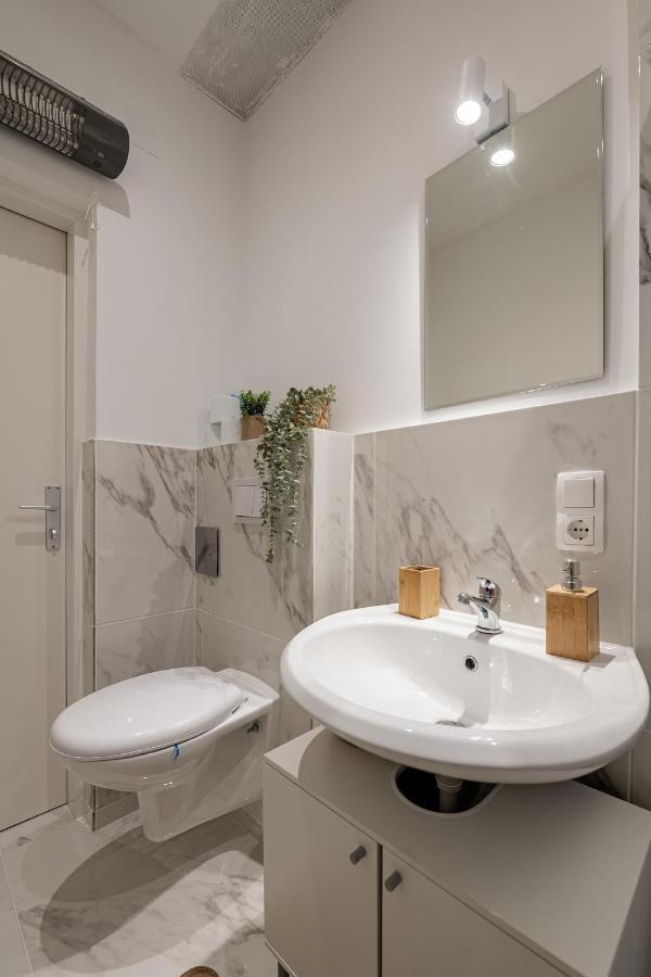 Vienna My City Apartment Family Room Екстериор снимка